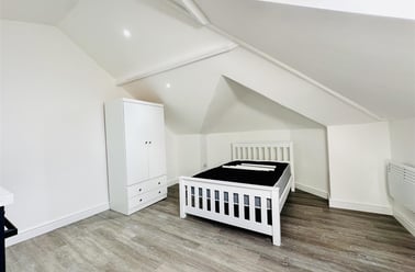 Park Road, Lenton, Nottingham - Image 2